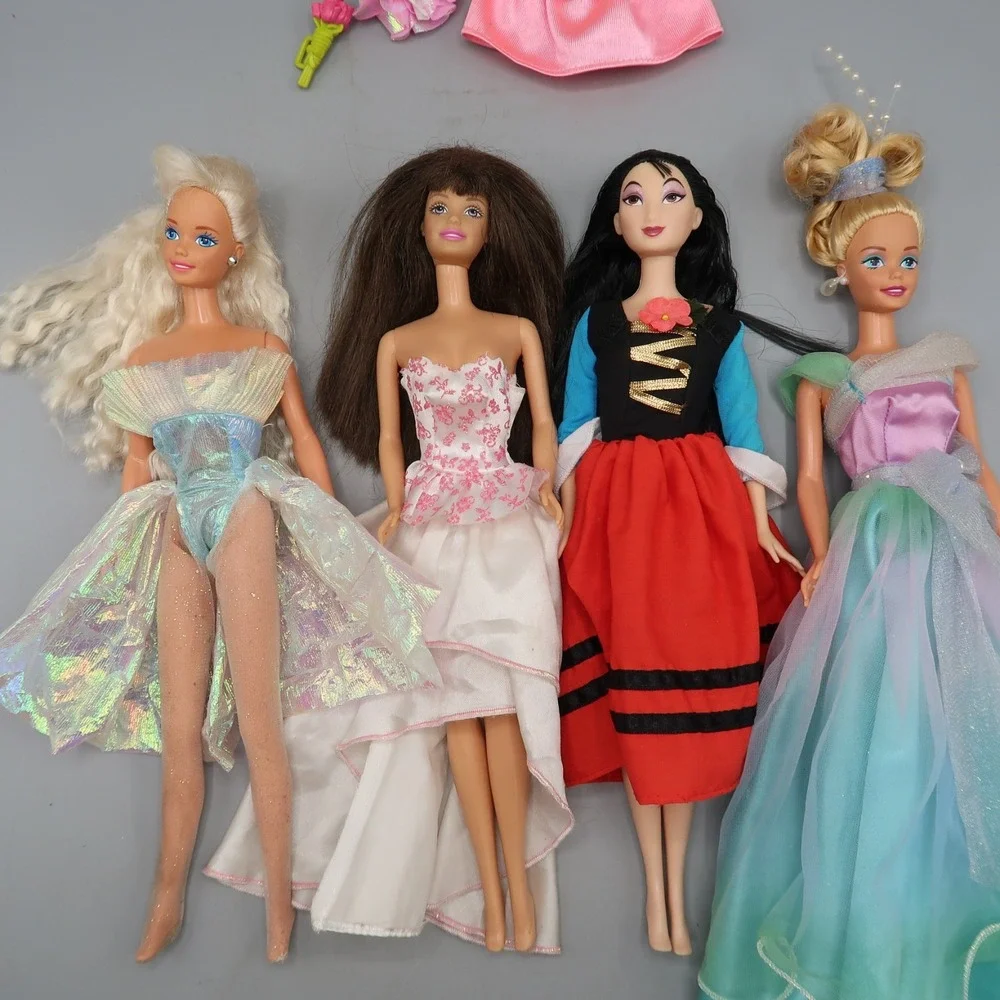 90s Vintage Barbie Lot of 4 Disney extra outfit